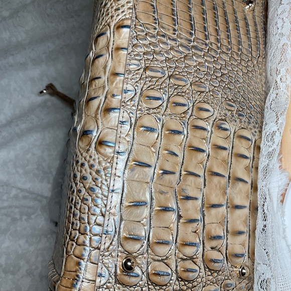 NWT BRAHMIN “stunning” CLIFFSIDE MELBOURNE SM CAROLINE - Picture 4 of 9